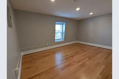 293 Fayette St #3, Quincy, MA 02170 - Photo 2