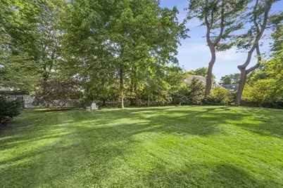 21 Elmwood Rd, Wellesley, MA 02481 - Photo 36
