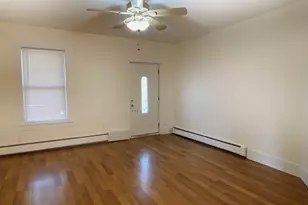 111 Ashland St, Melrose, MA 02176 - Photo 8