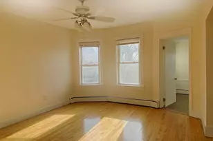 111 Ashland St, Melrose, MA 02176 - Photo 4