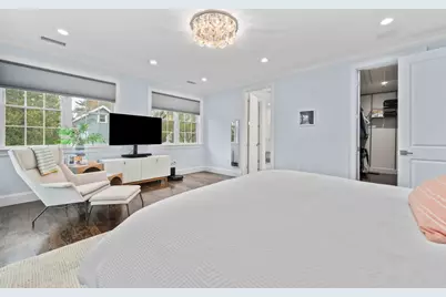11 Woodhaven Rd, Newton, MA 02468 - Photo 18