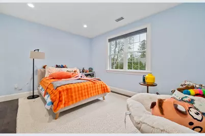 11 Woodhaven Rd, Newton, MA 02468 - Photo 26