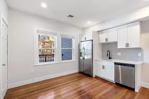 60 Lithgow St, Boston, MA 02124 - Photo 6