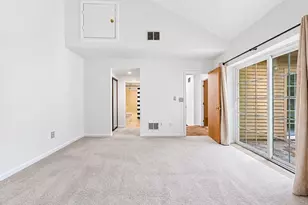54 Voyagers Ln, Ashland, MA 01721 - Photo 8