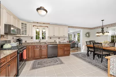 83 Black Oak Lane, Dracut, MA 01826 - Photo 10