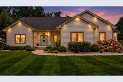 406 N Liberty St, Belchertown, MA 01007 - Photo 2