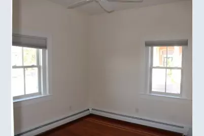 96 Middle St #2, Gloucester, MA 01930 - Photo 6