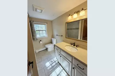 8 Robin Rd, Milford, MA 01757 - Photo 14