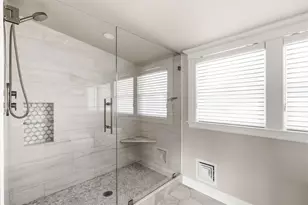 71 Withington Rd, Newton, MA 02460 - Photo 8