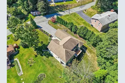 24 Tanyard Rd, Dudley, MA 01571 - Photo 34