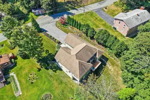 24 Tanyard Rd, Dudley, MA 01571 - Photo 34
