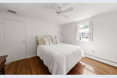 4 Carson Rd, Woburn, MA 01801 - Photo 8