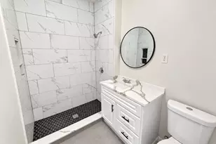 21 Dowse St, Everett, MA 02149 - Photo 8