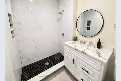 21 Dowse St #3, Everett, MA 02149 - Photo 8