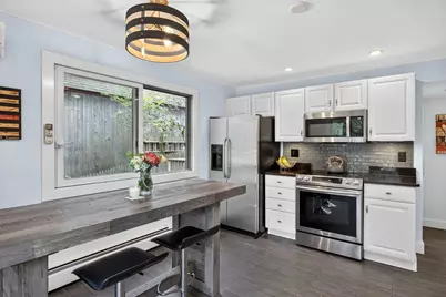 36 Nelson Avenue #Unit 1, Provincetown, MA 02657 - Photo 10