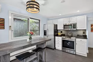 36 Nelson Ave, Provincetown, MA 02657 - Photo 10