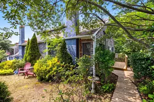 36 Nelson Ave, Provincetown, MA 02657 - Photo 1