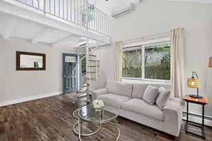 36 Nelson Ave, Provincetown, MA 02657 - Photo 6
