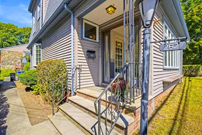 262 Essex St, Swampscott, MA 01907 - Photo 6