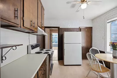 262 Essex St, Swampscott, MA 01907 - Photo 18