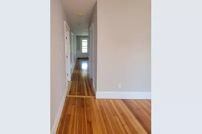 66 Barnes #3, Boston, MA 02128 - Photo 8