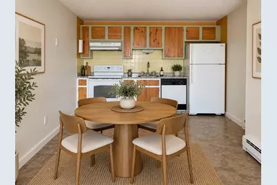 94 Beacon St #82, Somerville, MA 02143 - Photo 2