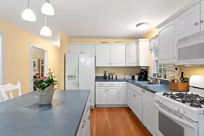 87 Neshobe Rd, Mashpee, MA 02649 - Photo 10