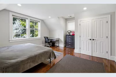 8 Longmeadow Rd, Newton, MA 02459 - Photo 28