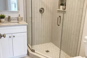 9 Downer Ct, Boston, MA 02122 - Photo 4