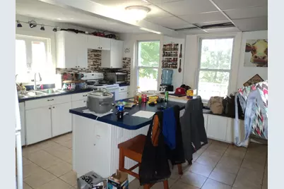 24 Pleasant St, Ware, MA 01082 - Photo 14