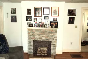 24 Pleasant St, Ware, MA 01082 - Photo 6