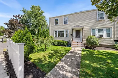 5 Falmouth Rd, Watertown, MA 02472 - Photo 2