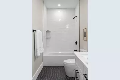 31 Wabon St #2, Boston, MA 02121 - Photo 12