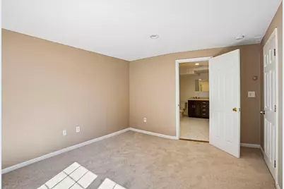 7 Nirvana Dr, Saugus, MA 01906 - Photo 24