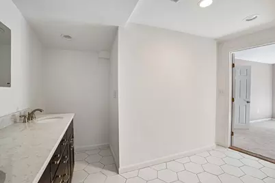7 Nirvana Dr, Saugus, MA 01906 - Photo 26