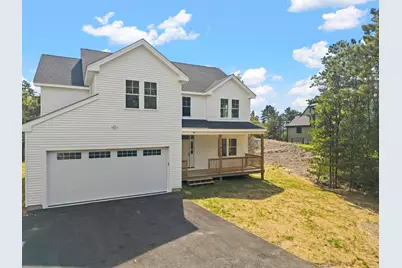 33 Seabiscuit Dr, Plymouth, MA 02360 - Photo 2