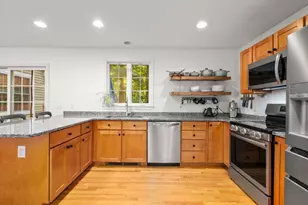 53 E Baylies Rd, Charlton, MA 01507 - Photo 16