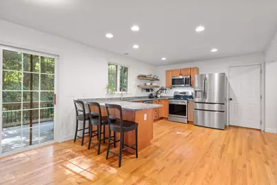 53 E Baylies Road, Charlton, MA 01507 - Photo 10