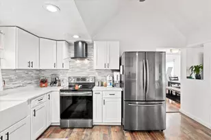 25 Orient St, Worcester, MA 01604 - Photo 4