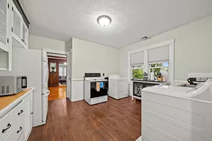 11 Roseland Rd, Worcester, MA 01609 - Photo 12
