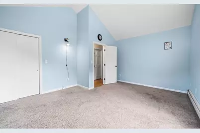 24 Kennedy St, Dartmouth, MA 02747 - Photo 18