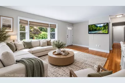 24 Kennedy St, Dartmouth, MA 02747 - Photo 2