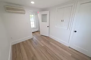 8 Hollis St, Groton, MA 01450 - Photo 1