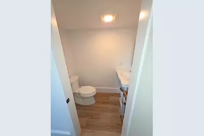 8 Hollis St #C4, Groton, MA 01450 - Photo 12