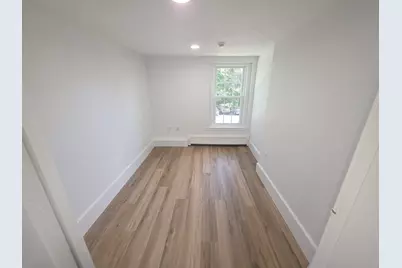8 Hollis St #C5, Groton, MA 01450 - Photo 1