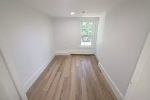 8 Hollis St, Groton, MA 01450 - Photo 1