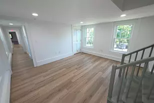 8 Hollis St, Groton, MA 01450 - Photo 1