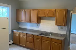 24 Arbutus St, Boston, MA 02124 - Photo 2