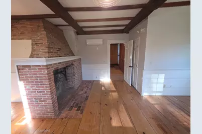 8 Hollis St #A1, Groton, MA 01450 - Photo 10