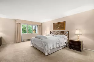 403 Dedham St, Newton, MA 02459 - Photo 12